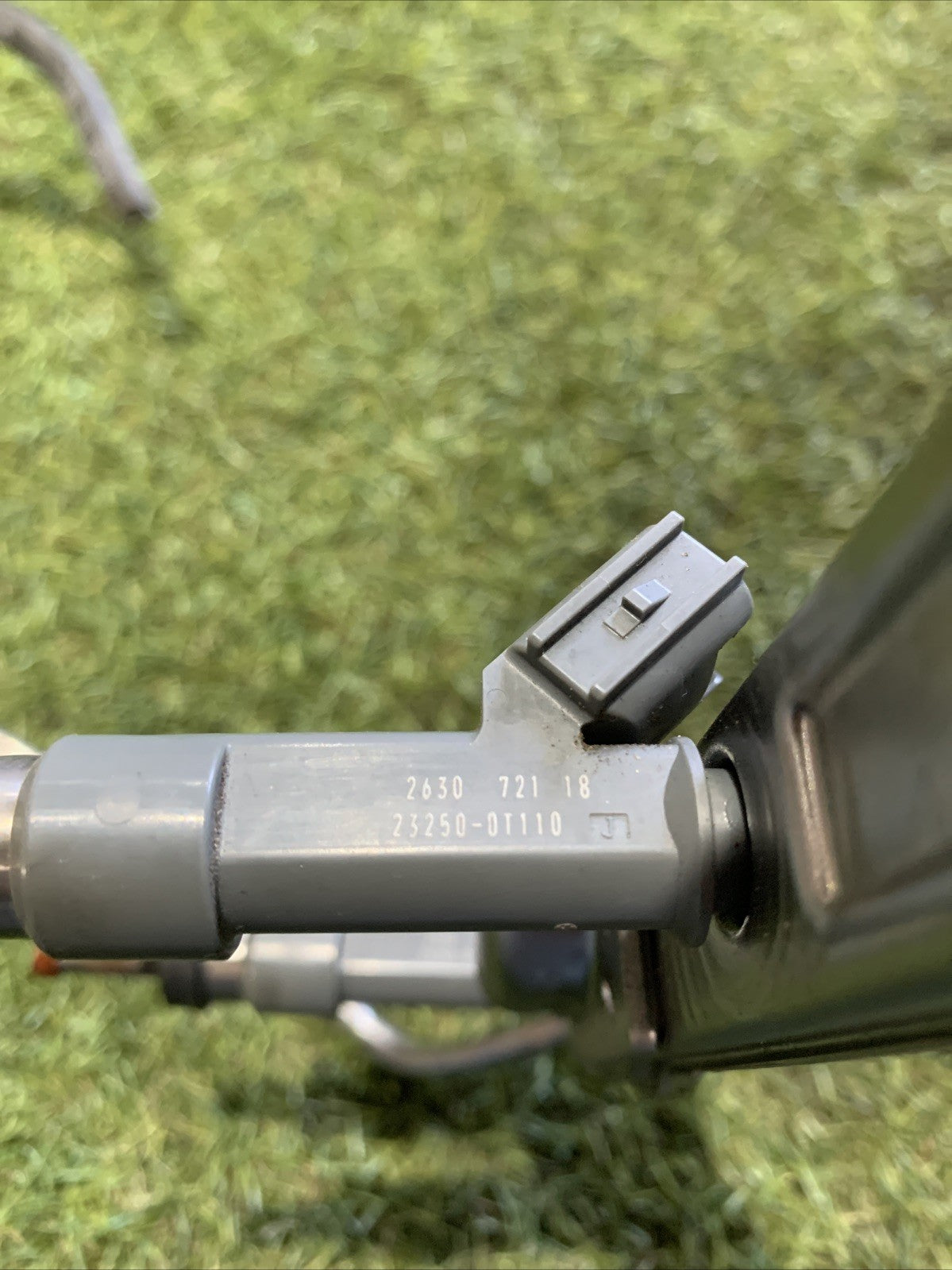 Flauto Iniettori Toyota C-HR 2016-2023 1.8 Hybrid 2ZR-FXE