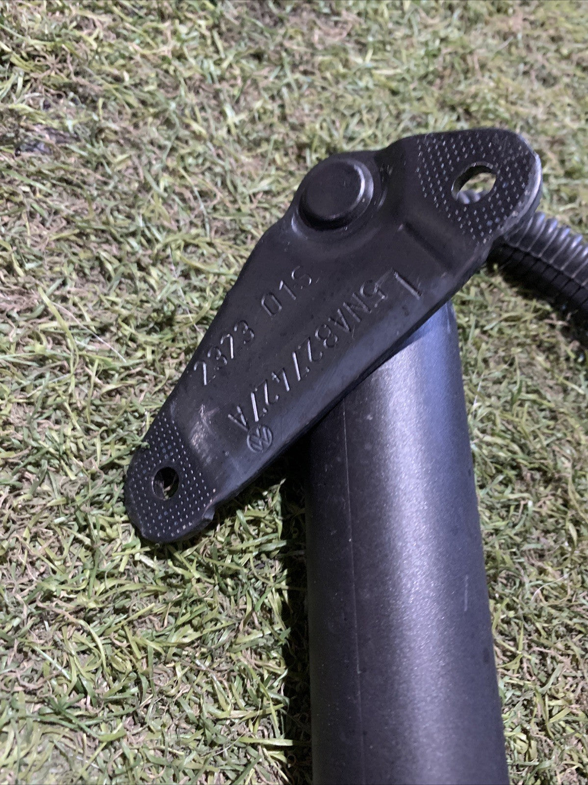 Pistoncino Elettrico SXCofano Baule Portellone Volkswagen Tiguan 2023 5NA827851E