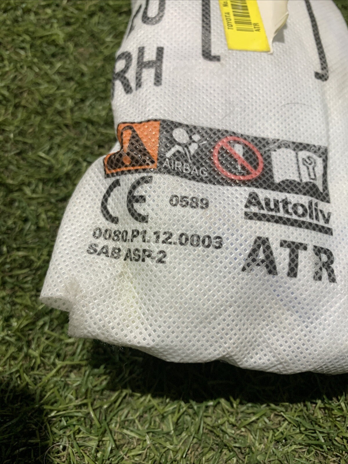 AIRBAG SEDILE DESTRO PER TOYOTA C-HR Ibrida 73910-F4010 (16>23)