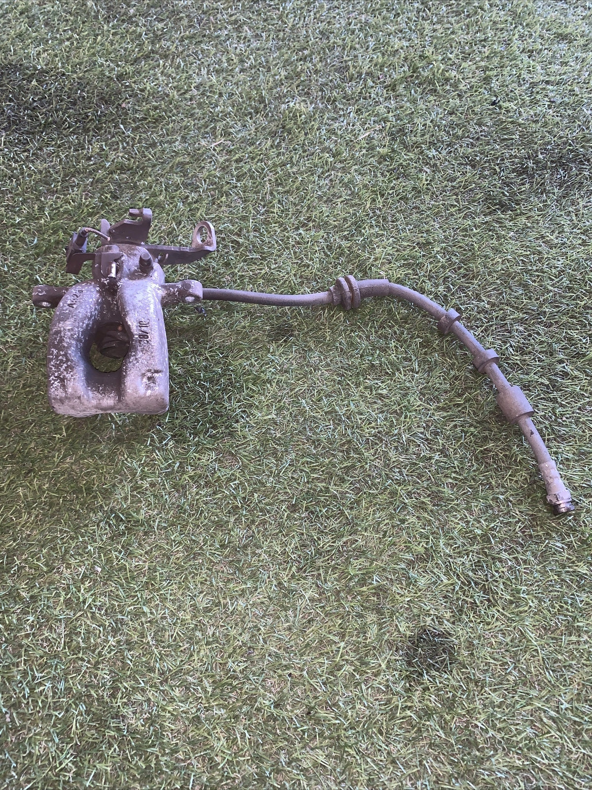 PINZA FRENI POSTERIORE DESTRA DX Alfa Romeo Giulietta 40522 2.0