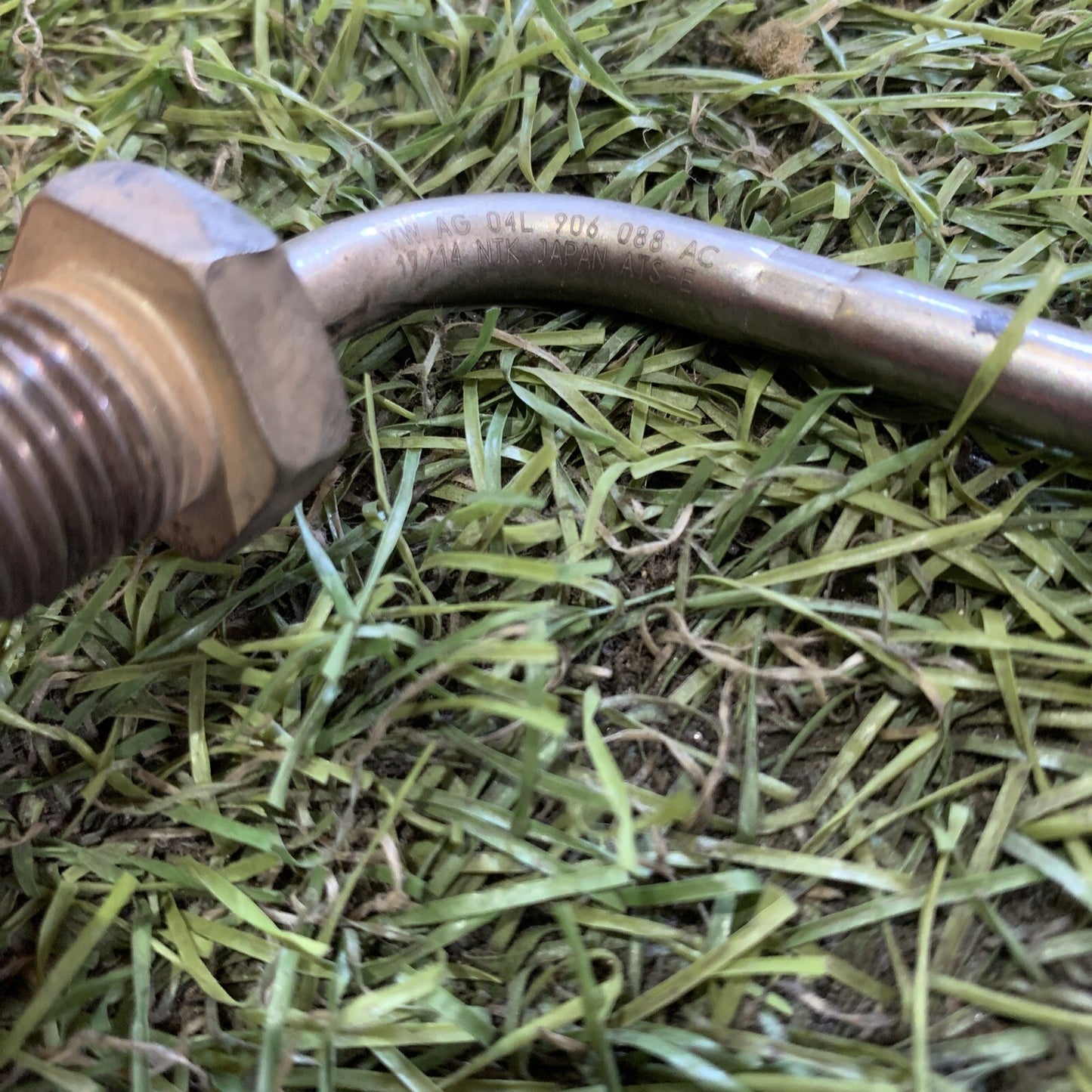 Sensore Temperatura Gas Scarico Per Audi A3 Seat Leon Skoda Octavia 04L906088AC