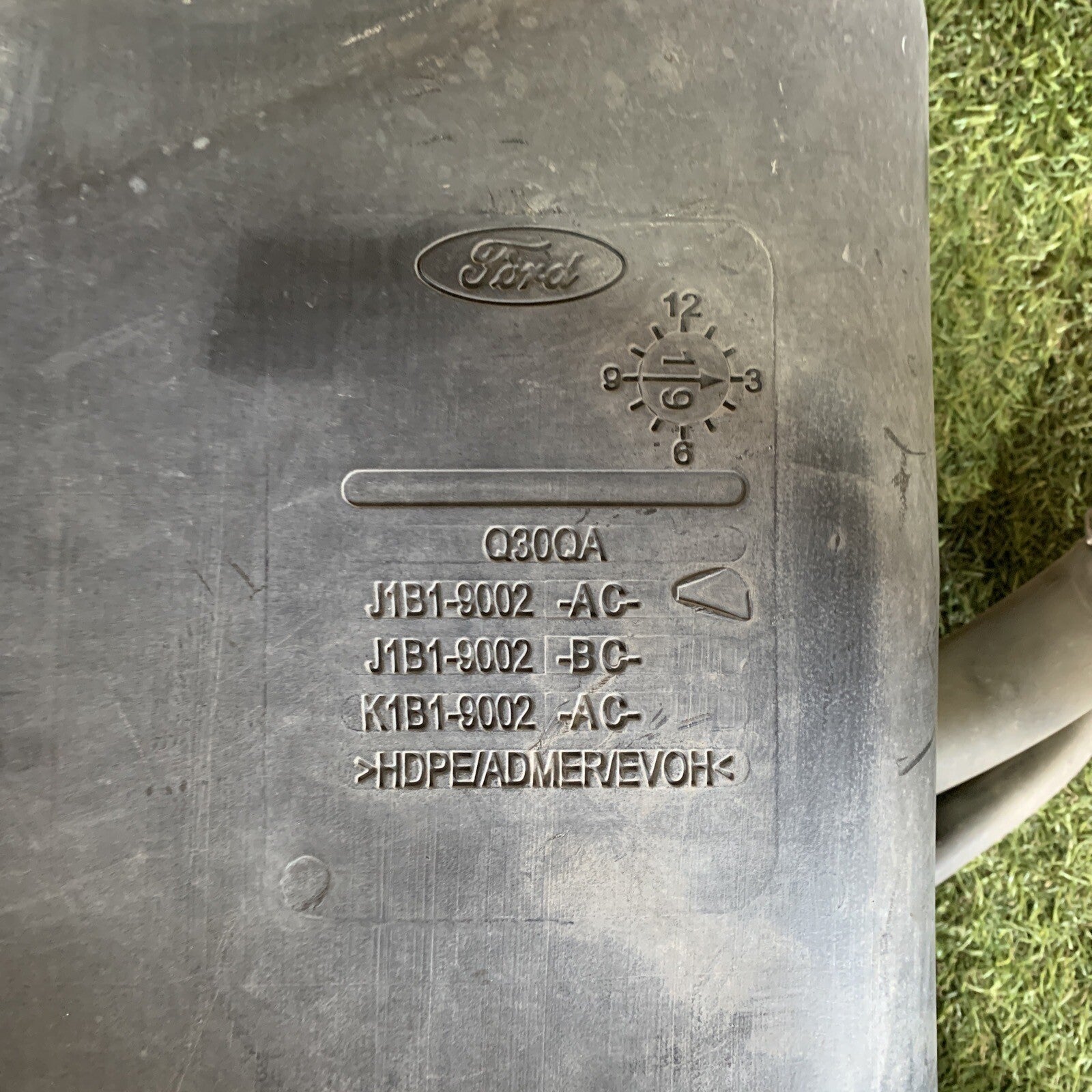 J1B1-9K007-B serbatoio carburante per FORD FIESTA VII 1.1 Benzina 2019