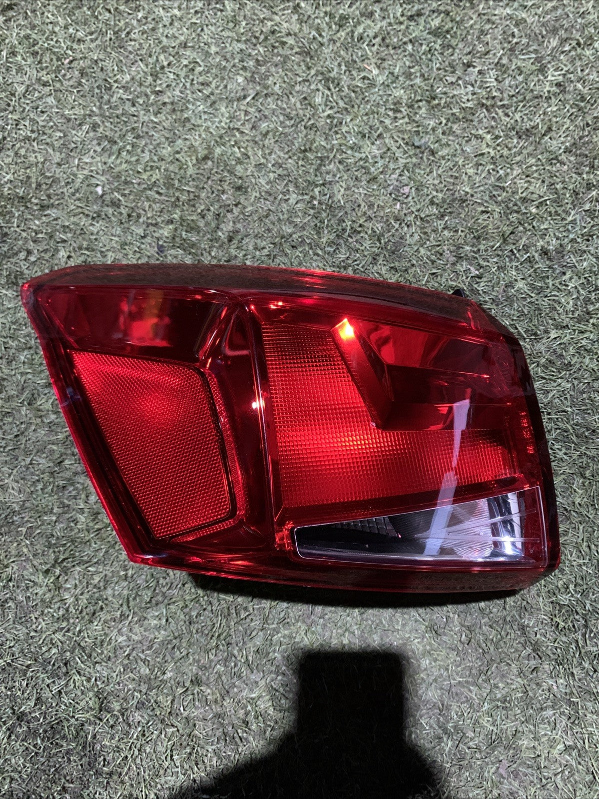 STOP FANALE POSTERIORE SINISTRO SEAT ARONA 2024 6F9945095B