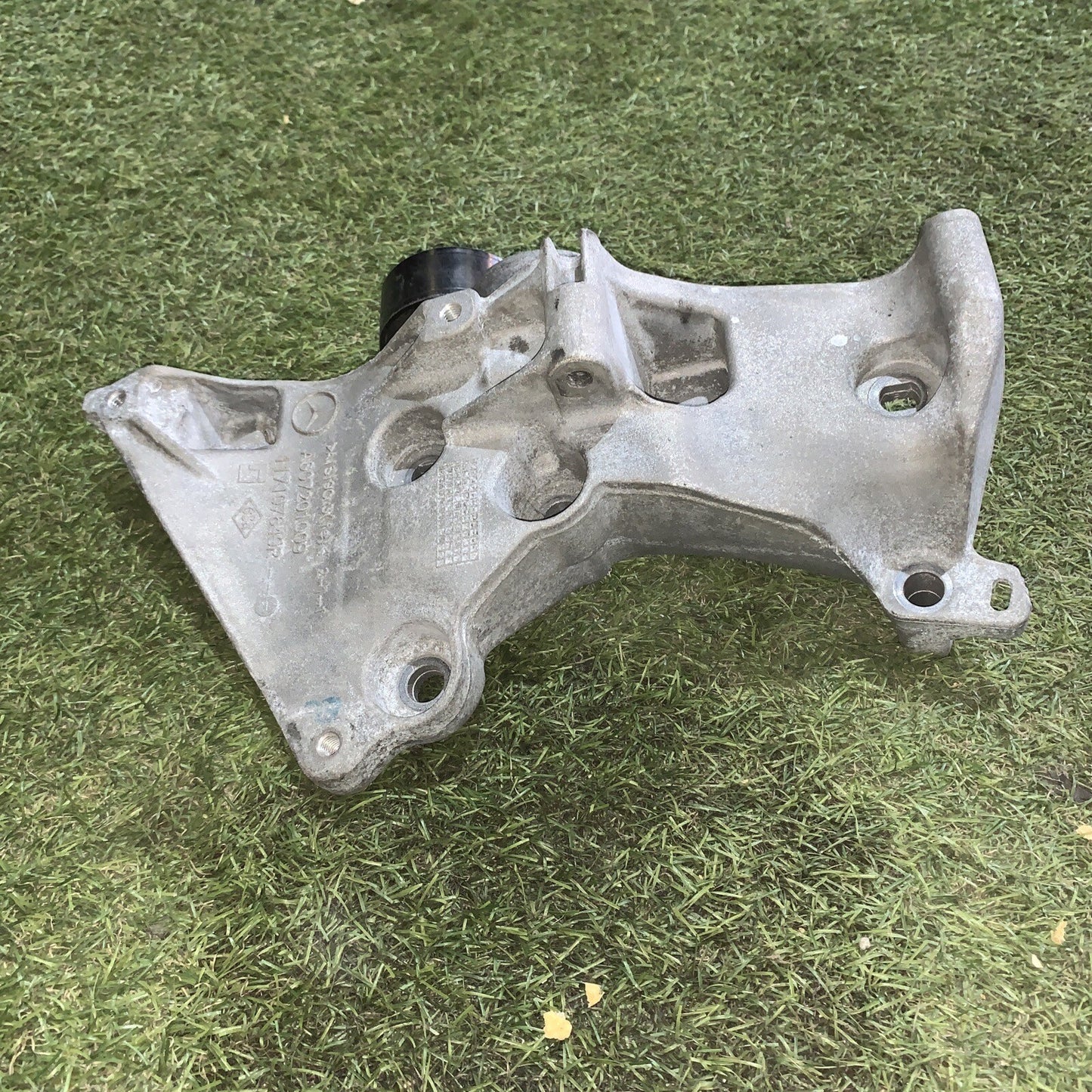 A607201009 117107649R Tendicinghia servizi MERCEDES CLASSE A W176 2018