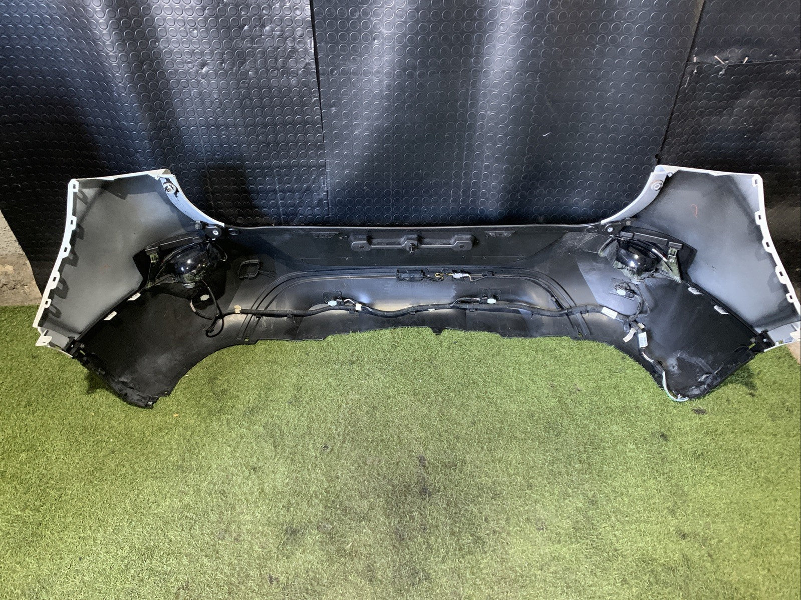 PARAURTI POSTERIORE COMPLETO PER RENAULT Kadjar Serie (15  ) 850222154R