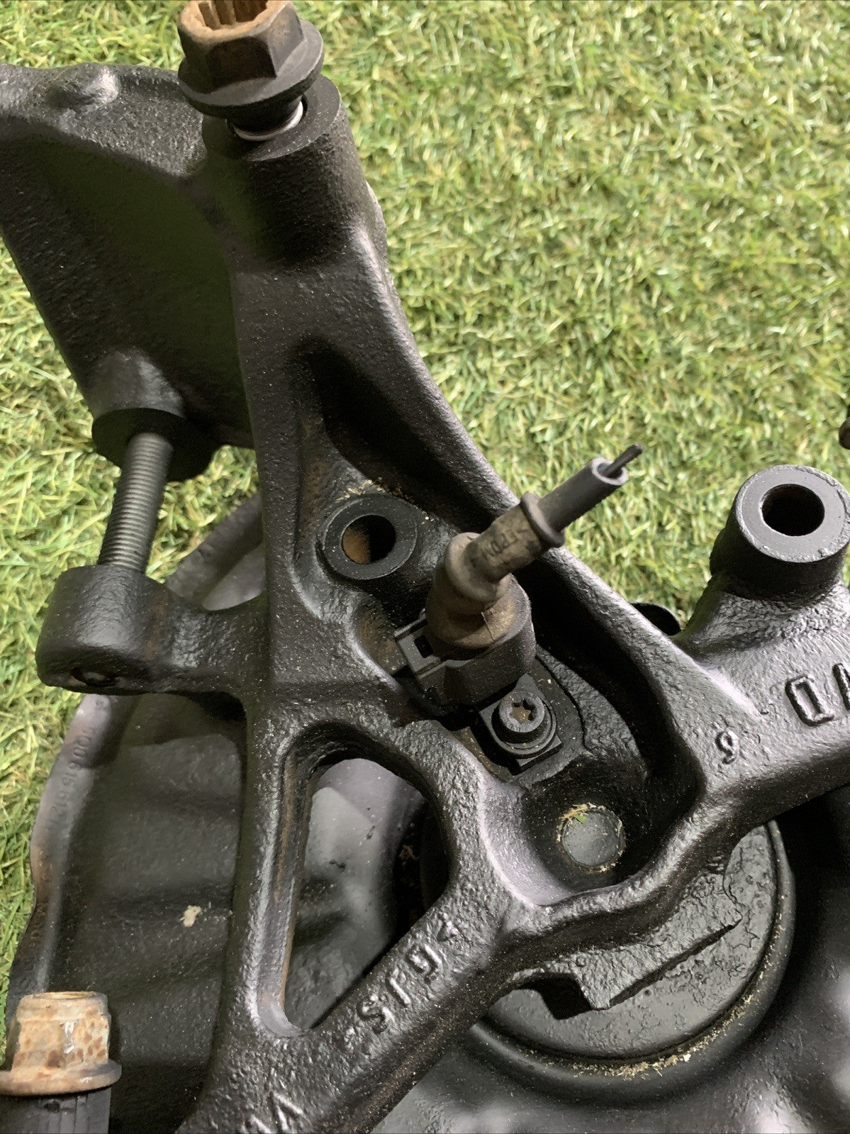 MOZZO MONTANTE FUSELLO POSTERIORE DESTRO VOLKSWAGEN GOLF 7 2.0 5Q0505436F