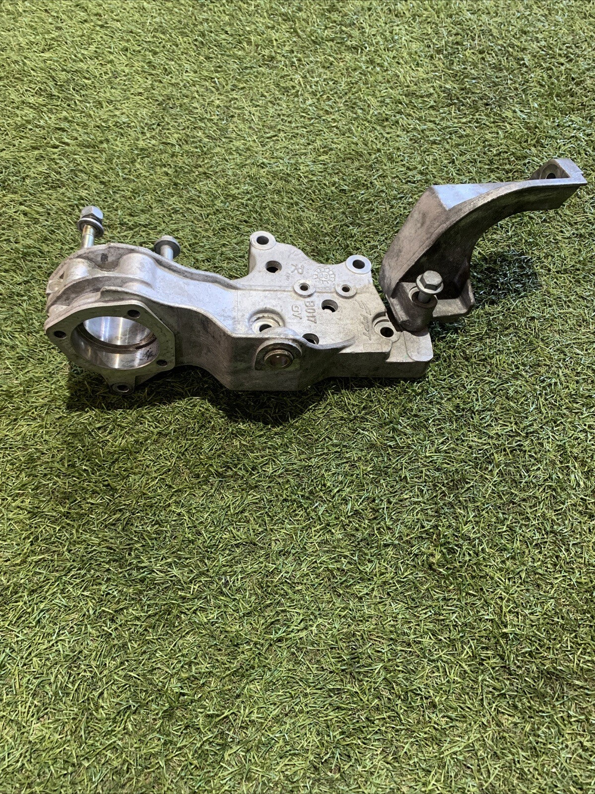 SUPPORTO SEMIASSE ANTERIORE DESTRO FIAT BRAVO 1.9 JTD  55208143