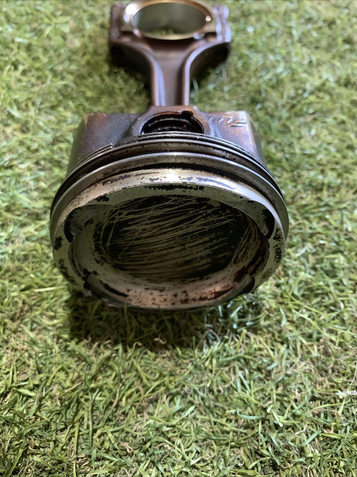 Pistone Motore Fiat 500 Abarth 2011 1.4 Benzina (2)