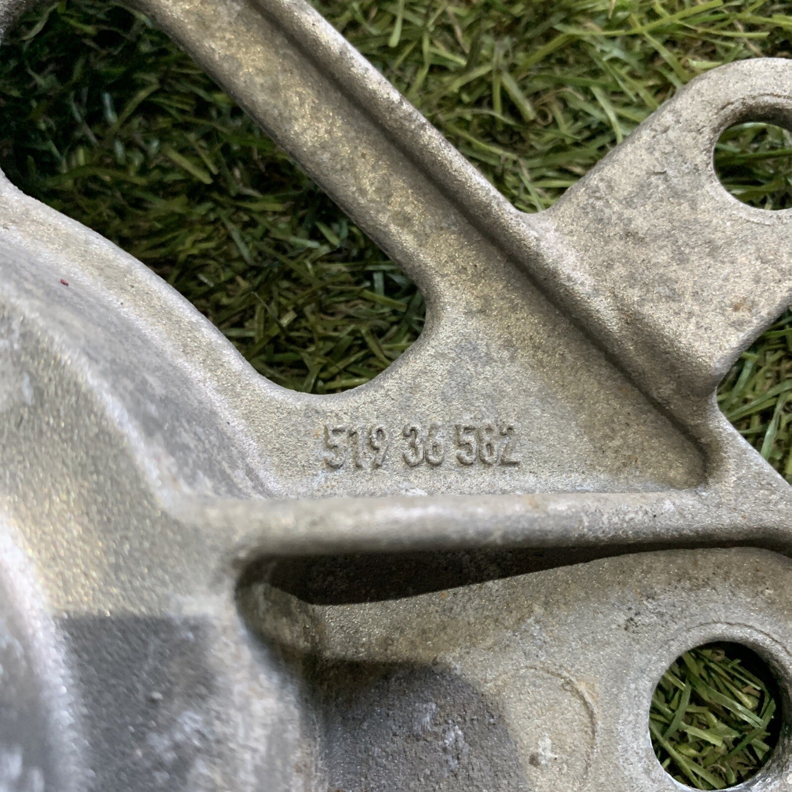 Coppia Supporti Ammortizzatore Posteriore Fiat 500X 1.3 Multijet Originale (2)