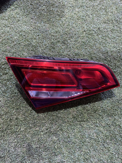 STOP FANALE POSTERIORE SX INTERNO PER AUDI A3  (2016 ) 5P 8V4945075
