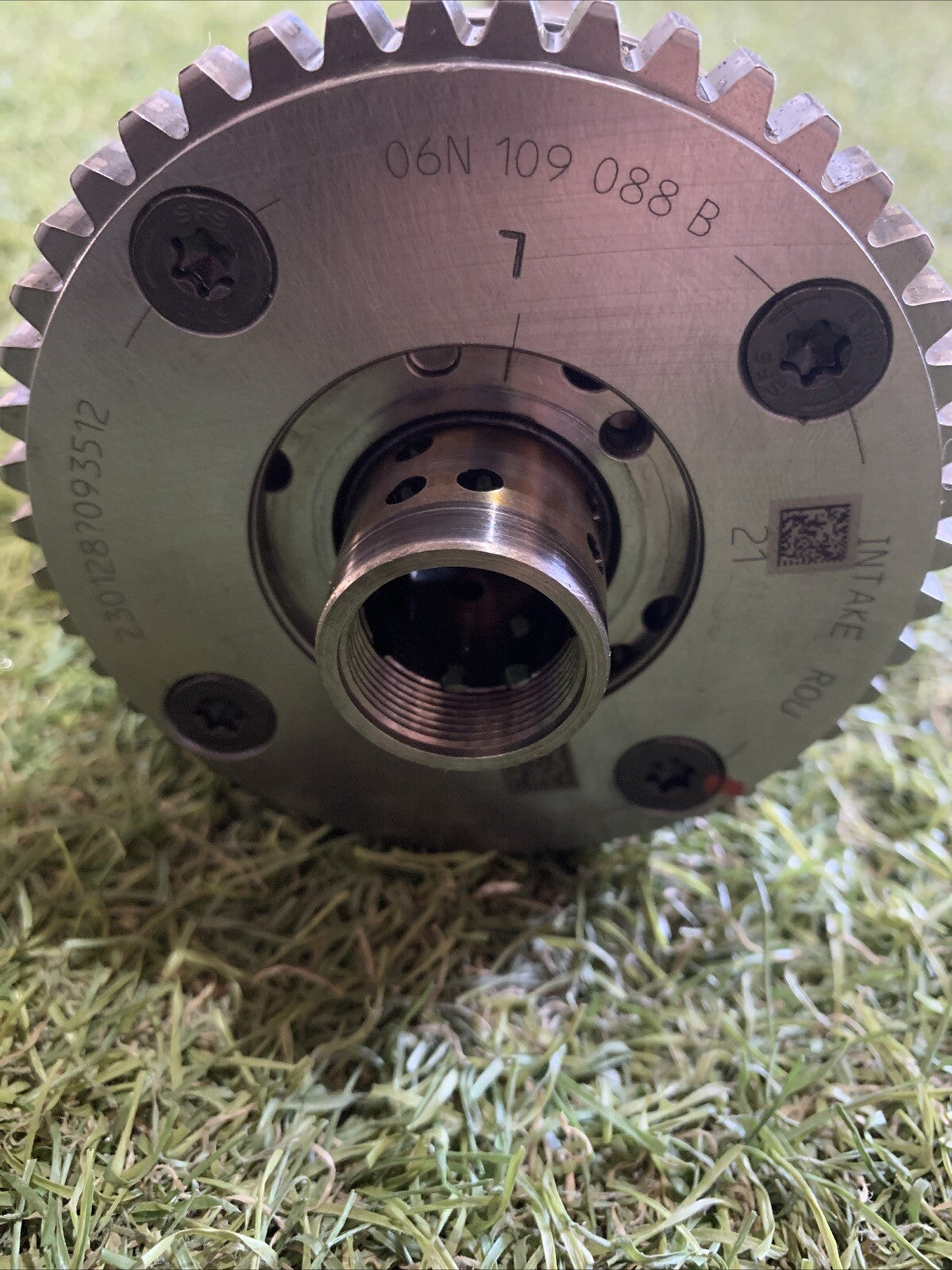 Albero A Camme Audi Q3 2020 2.0 Benzina 06N109088B