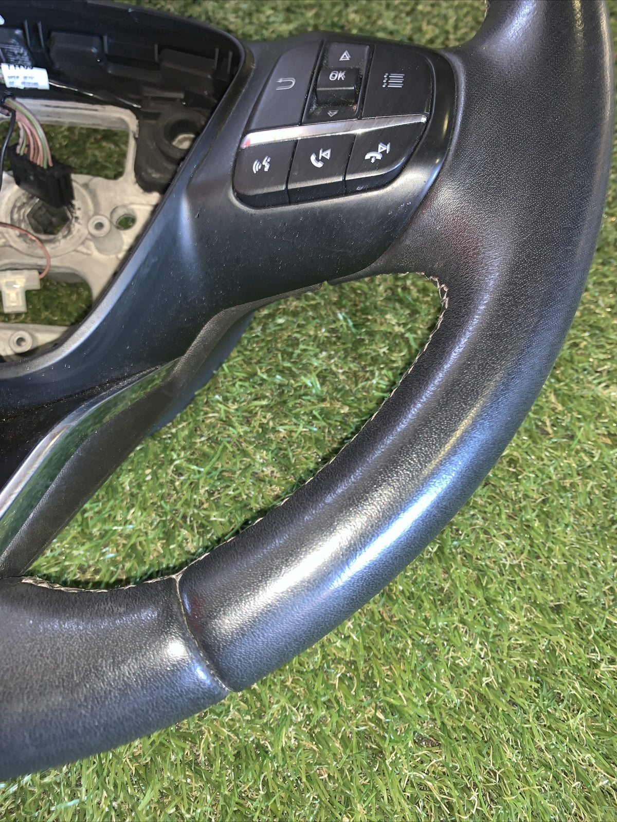 H1BB3600AMC VOLANTE COMANDI FORD FIESTA VII (7° SERIE)