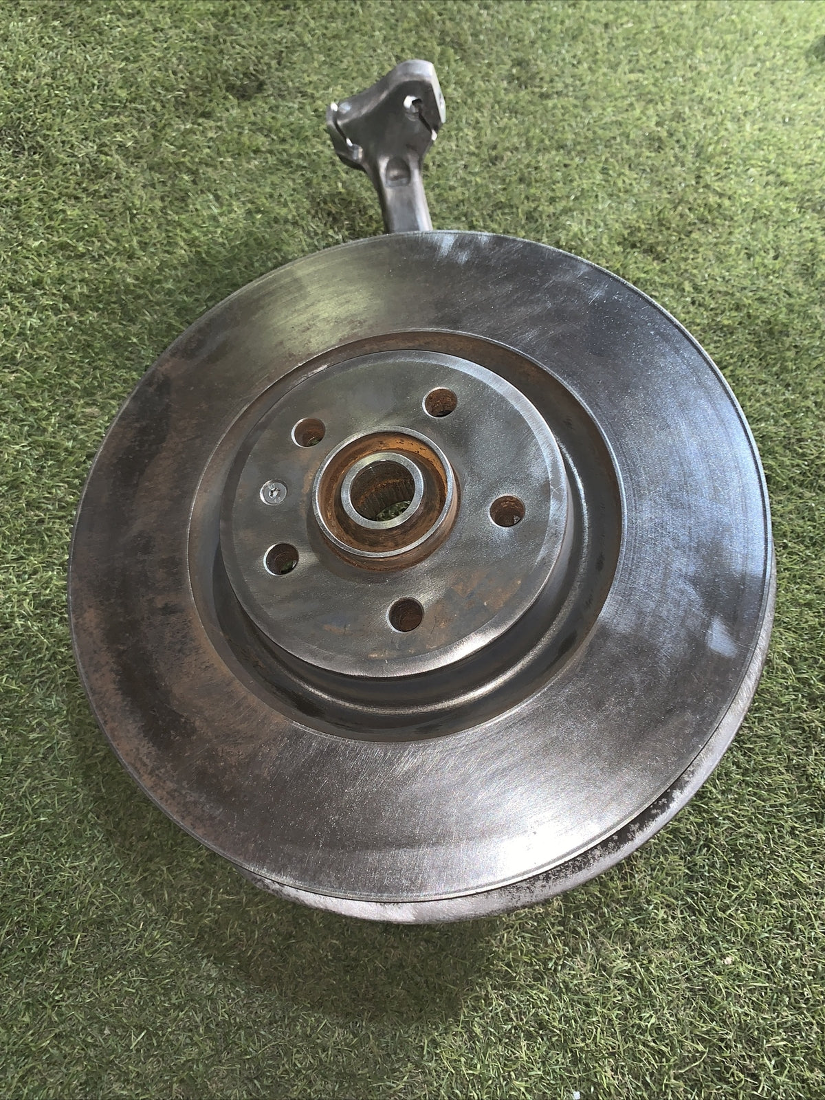 Mozzo Montante Anteriore Destro Audi A6-A7 4G 4G0407242C