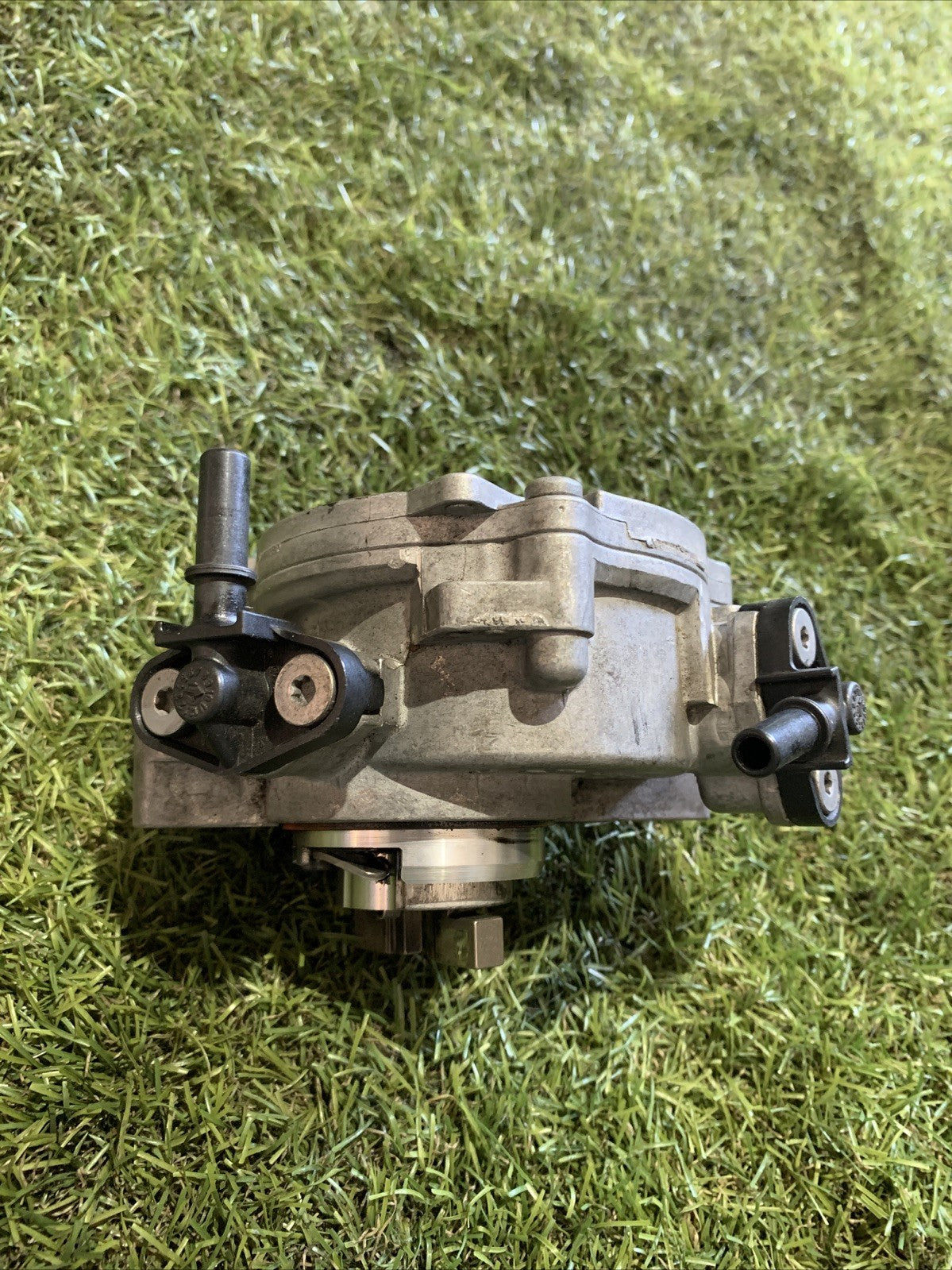 Depressore Freni Pompa A Vuoto Ford Fiesta 2018 1.5 Diesel 9804021880 XUJG