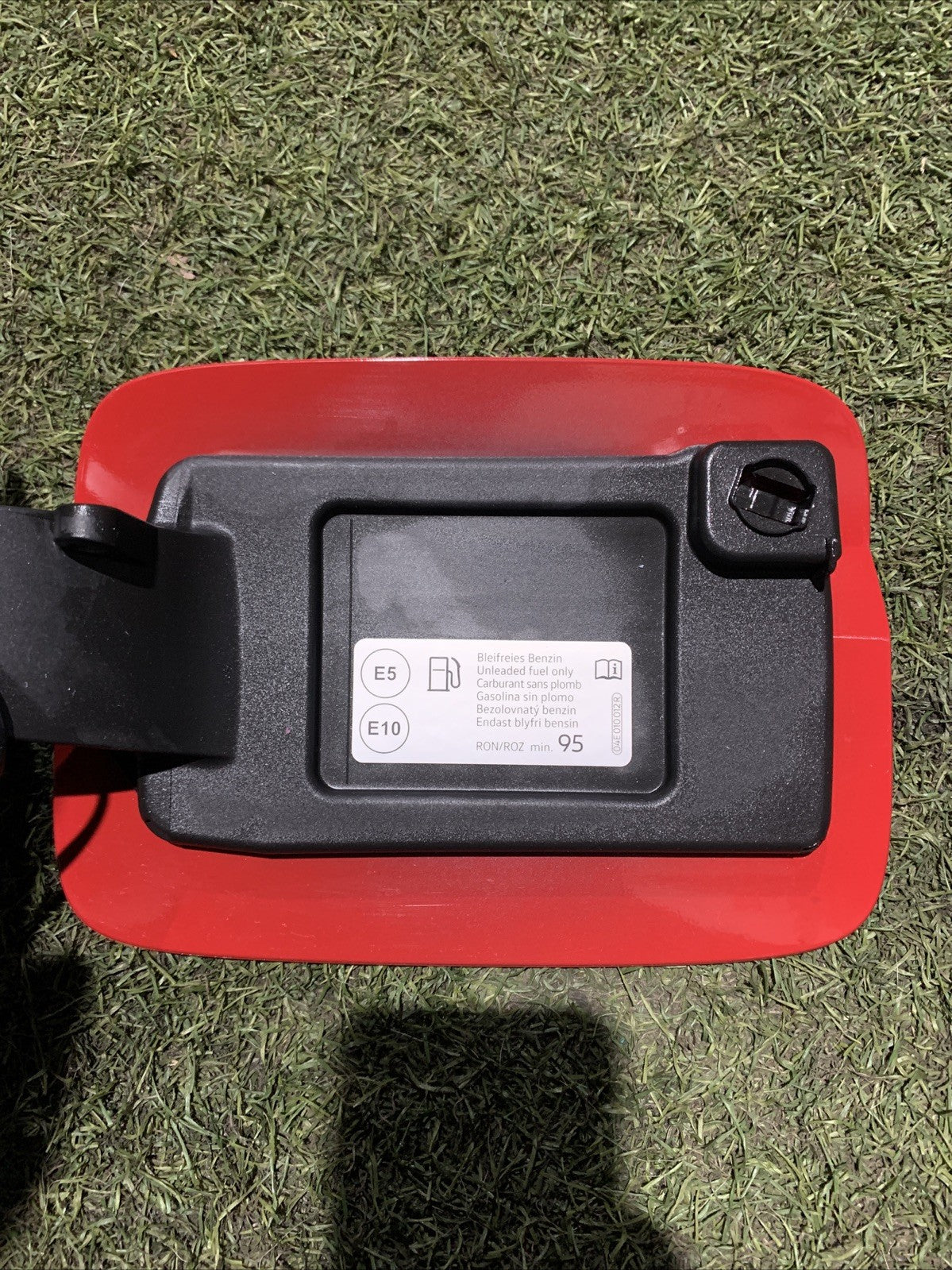 Sportellino Carburante Seat Arona 2024 1.0 Benzina 6F9809905F