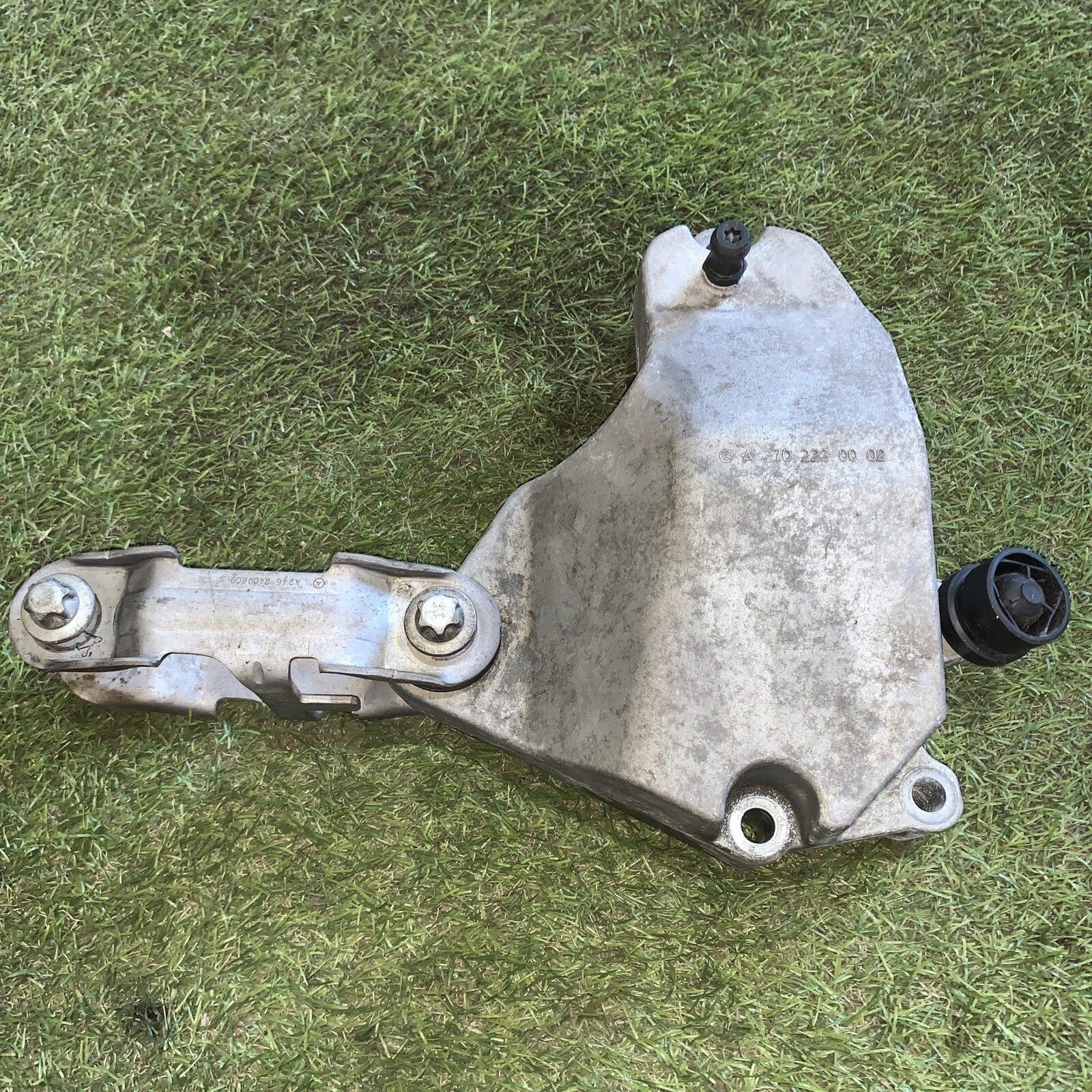 Supporto motore Mercedes Classe A W176 cod A2702230002