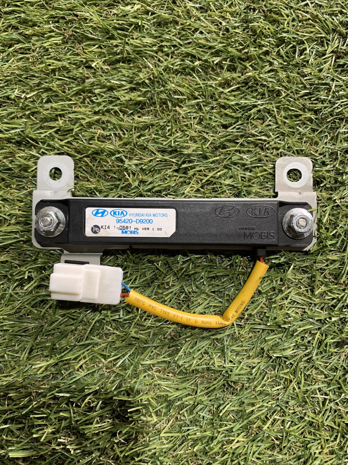 AMPLIFICATORE ANTENNA PER KIA Sportage Serie 95420-d9200 (16>21)