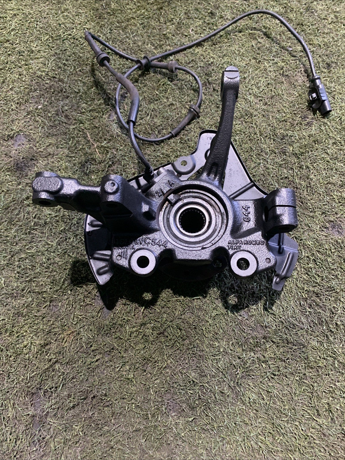 Mozzo Montante Fusello Anteriore Destro Lancia Ypsilon Dal 2011 1.3 Diesel (2)