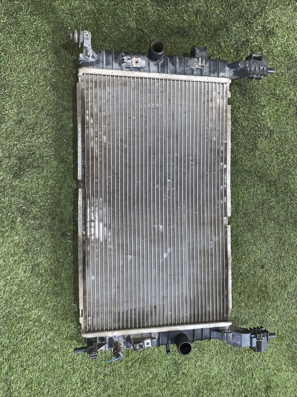 13303639 RADIATORE ACQUA OPEL MERIVA 1.6 B (2008)