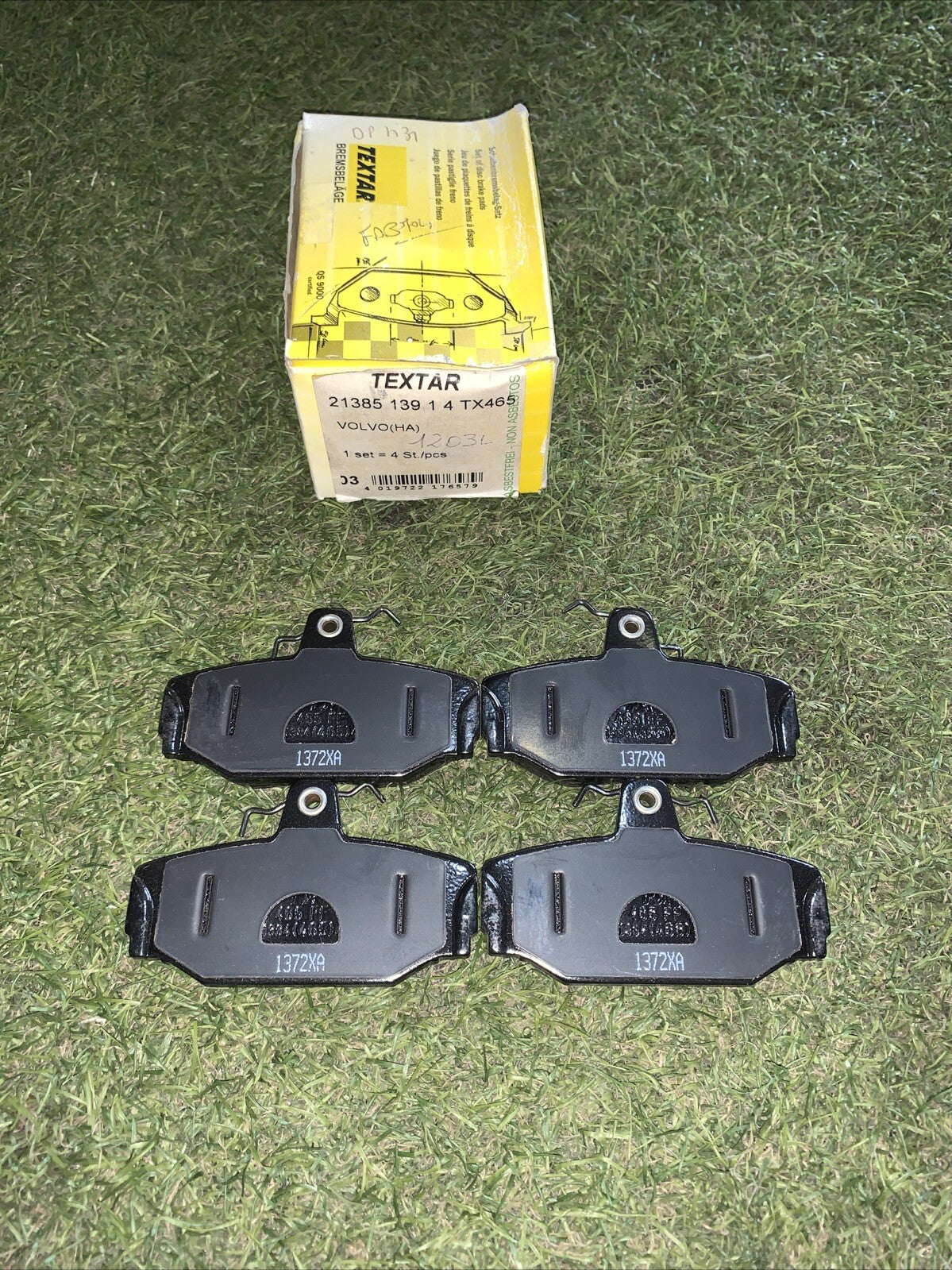 PASTIGLIE FRENI POSTERIORI TEXTAR ADATTE PER VOLVO 740 940 S70 90 V70 V90 XC70