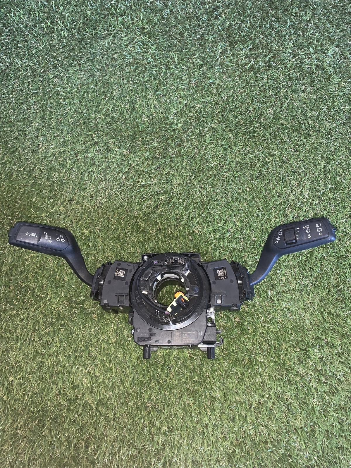 H1BT3F944AJ DEVIOLUCI FORD FIESTA 1.0 2019