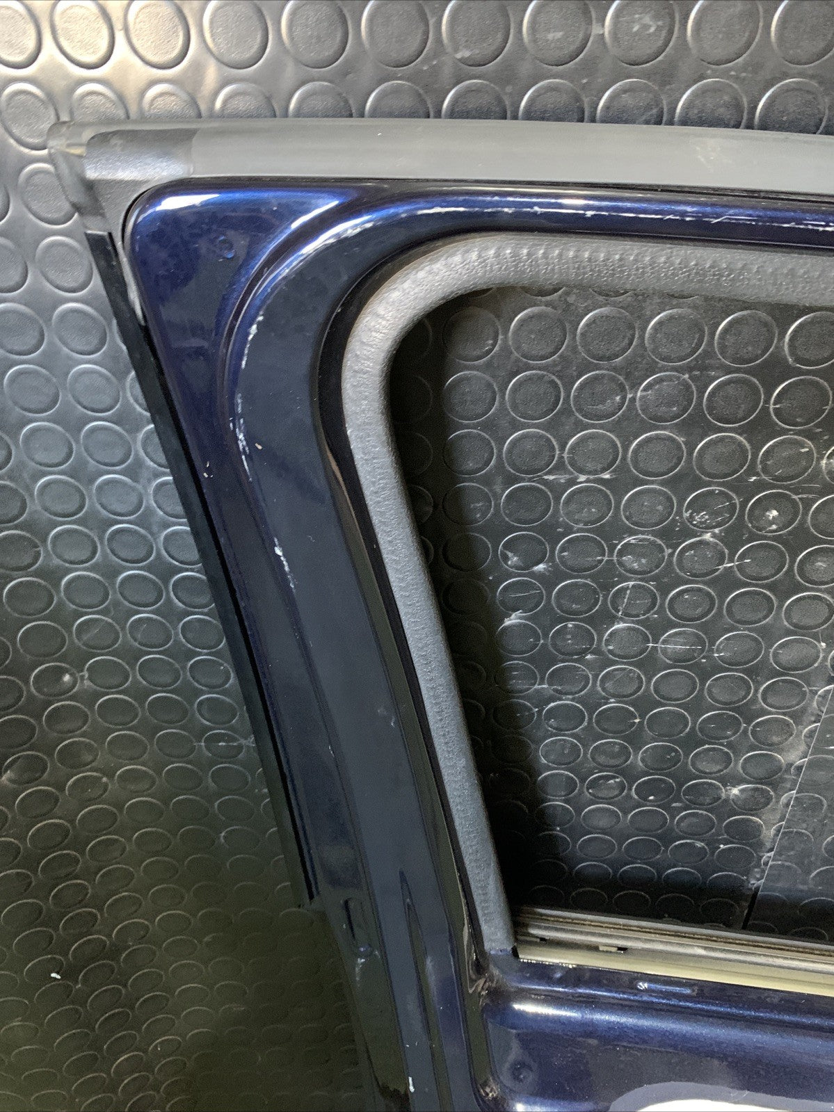 PORTA PORTIERA SPORTELLO ANTERIORE SINISTRO LANCIA YPSILON DAL 2011
