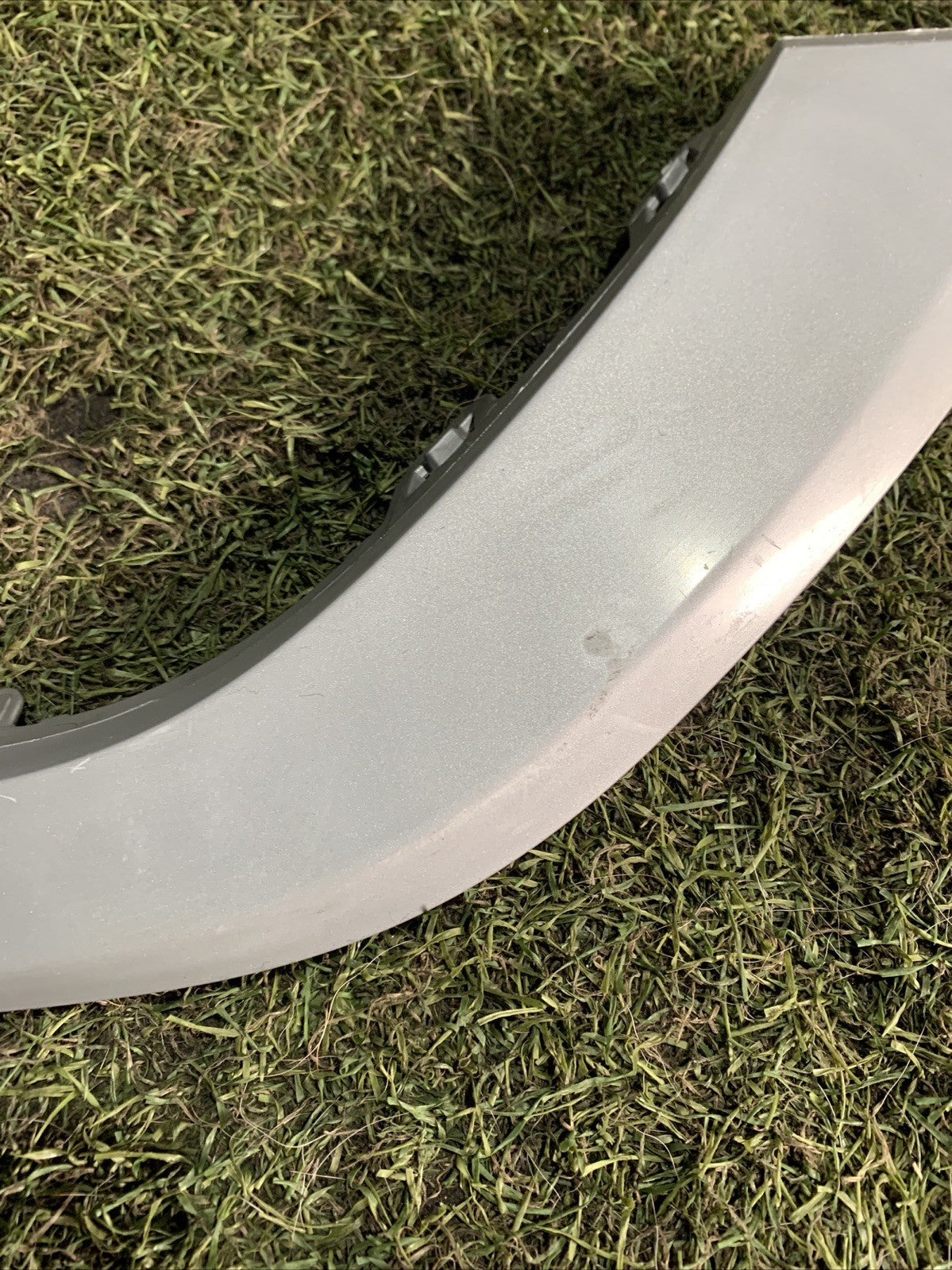 MODANATURA PARAURTI POSTERIORE PER VOLKSWAGEN T-Roc Serie 2GA807725 (17>)