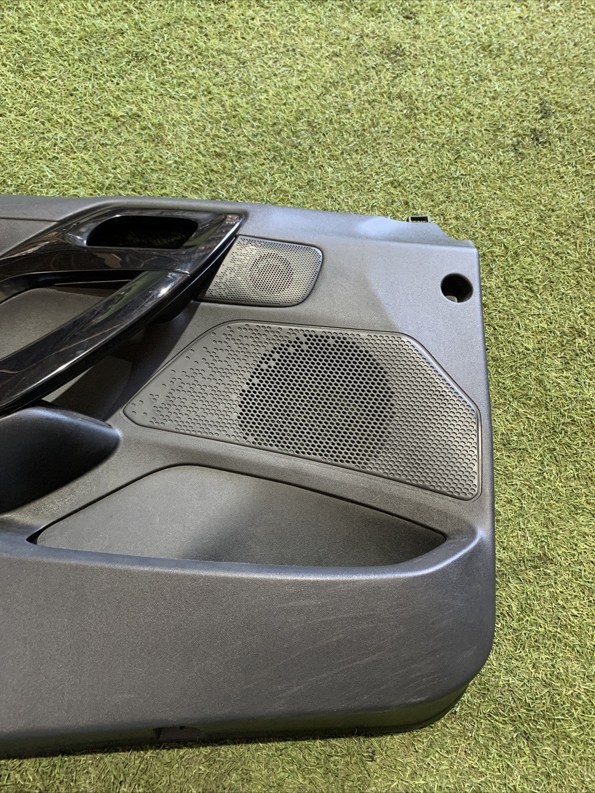 PANNELLO INTERNO PORTIERA ANT SX PER PEUGEOT 208 Serie 96763526ZD (12>19)