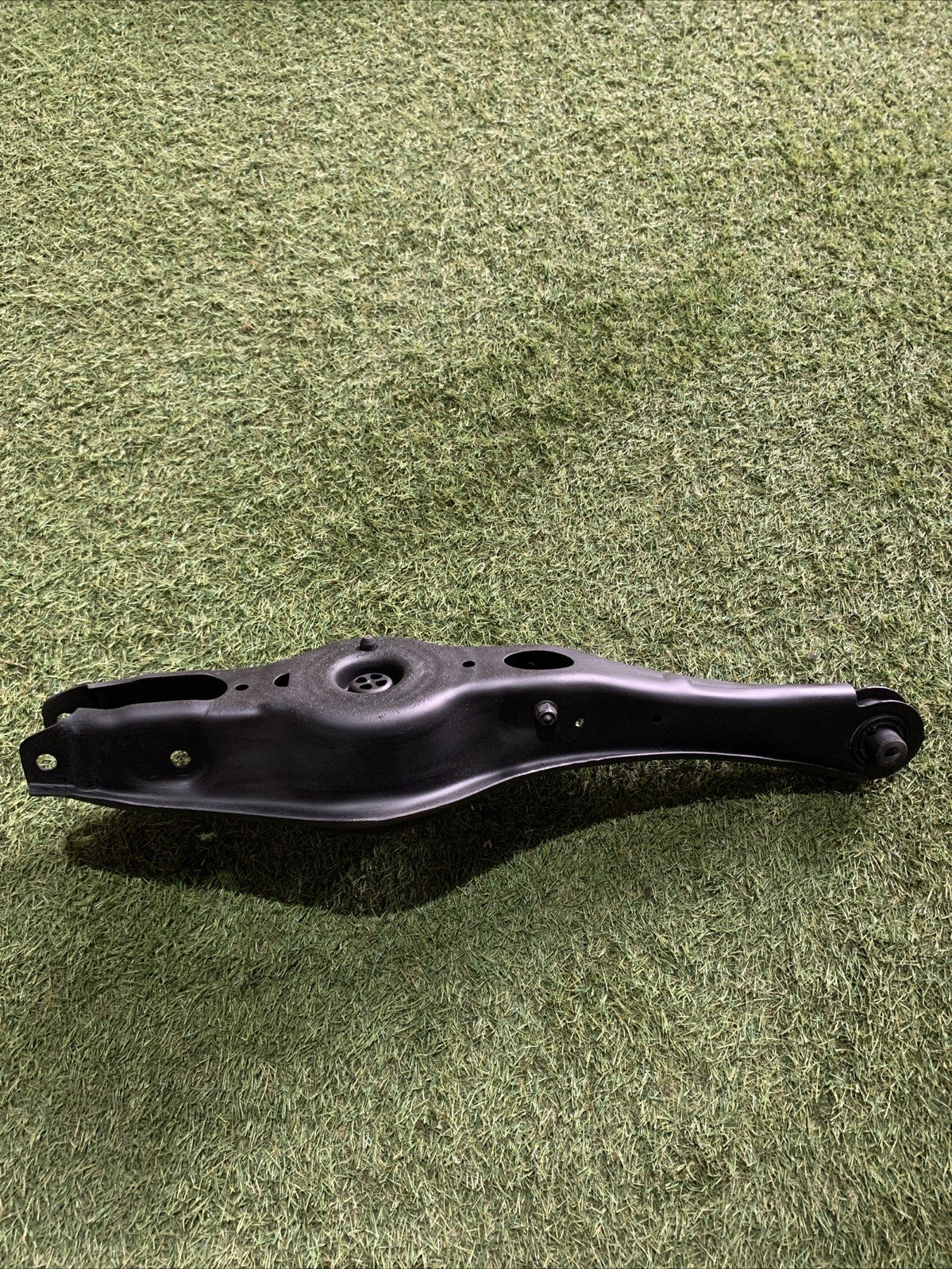 5Q0505311C BRACCIO OSCILLANTE INFERIORE POSTERIORE DESTRO VOLKSWAGEN GOLF 7 2.0