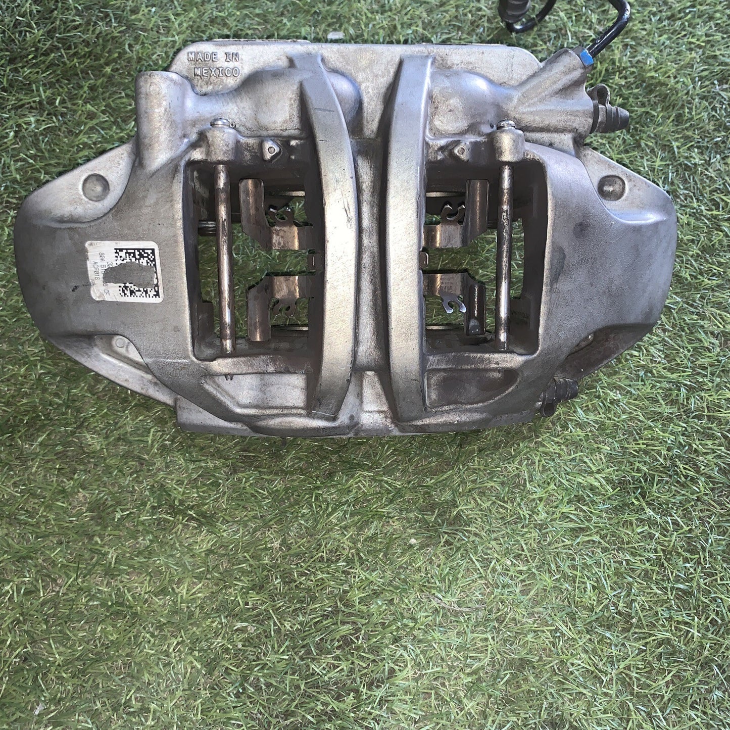 80A615106CF PINZA FRENO ANTERIORE DX Audi Q5 2.0 TDI (163 CV)