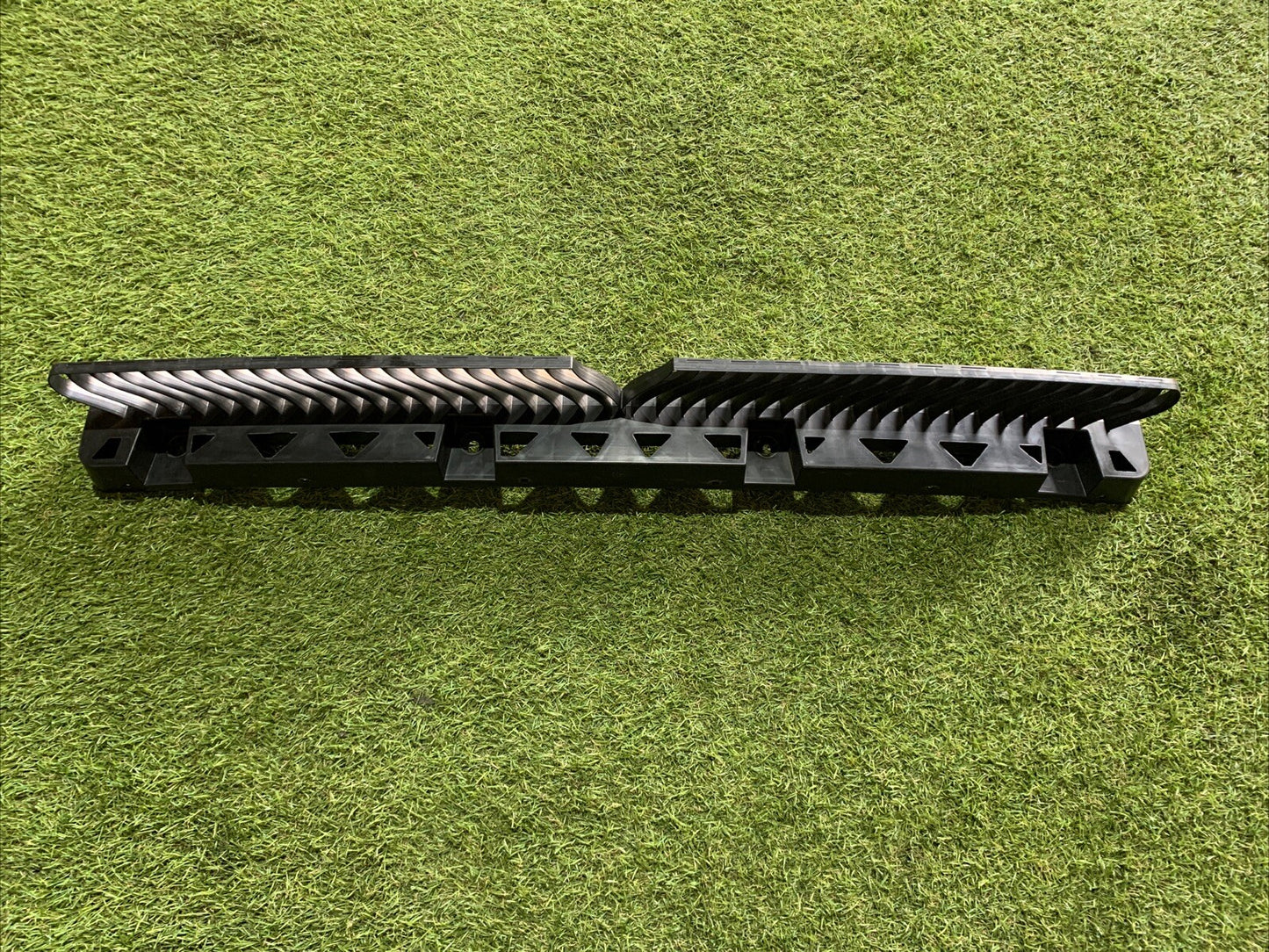 5H6807863 STAFFA SUPPORTO PARAURTI POST VOLKSWAGEN GOLF VIII 2.0 TDI