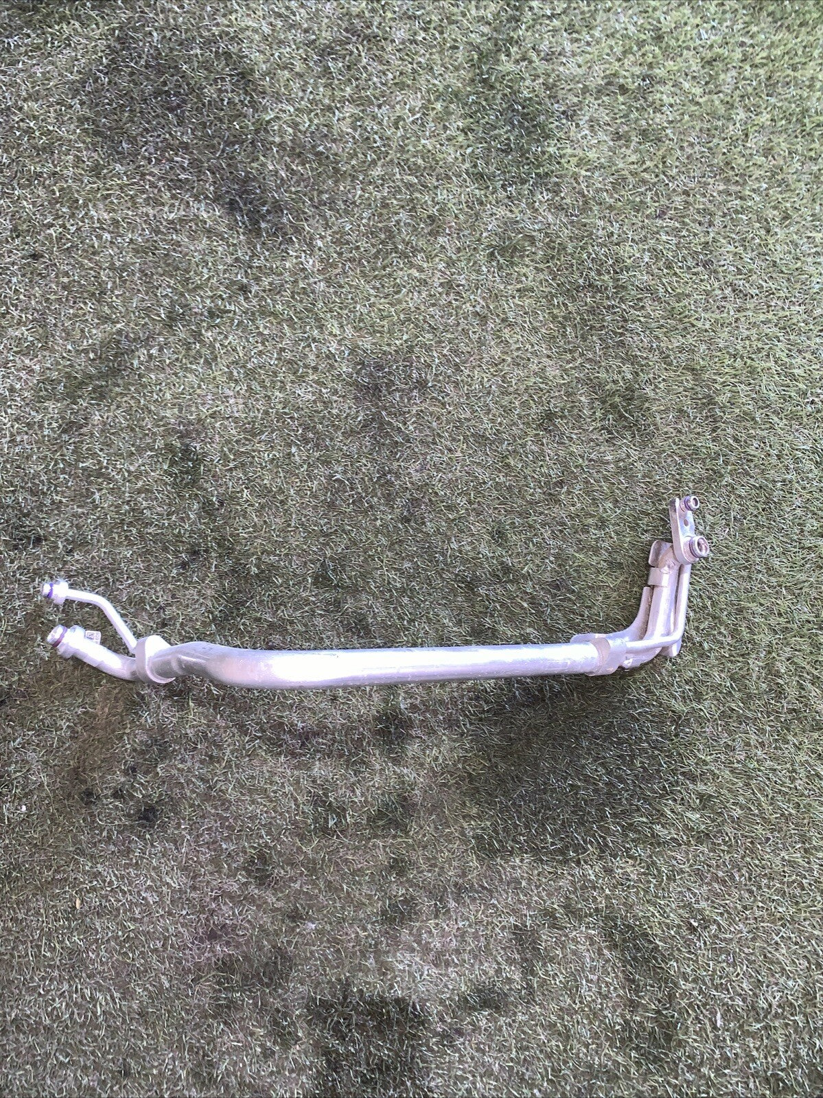 5QB816738A TUBO ARIA CONDIZIONATA VOLKSWAGEN Tiguan Serie Benzina (2016)