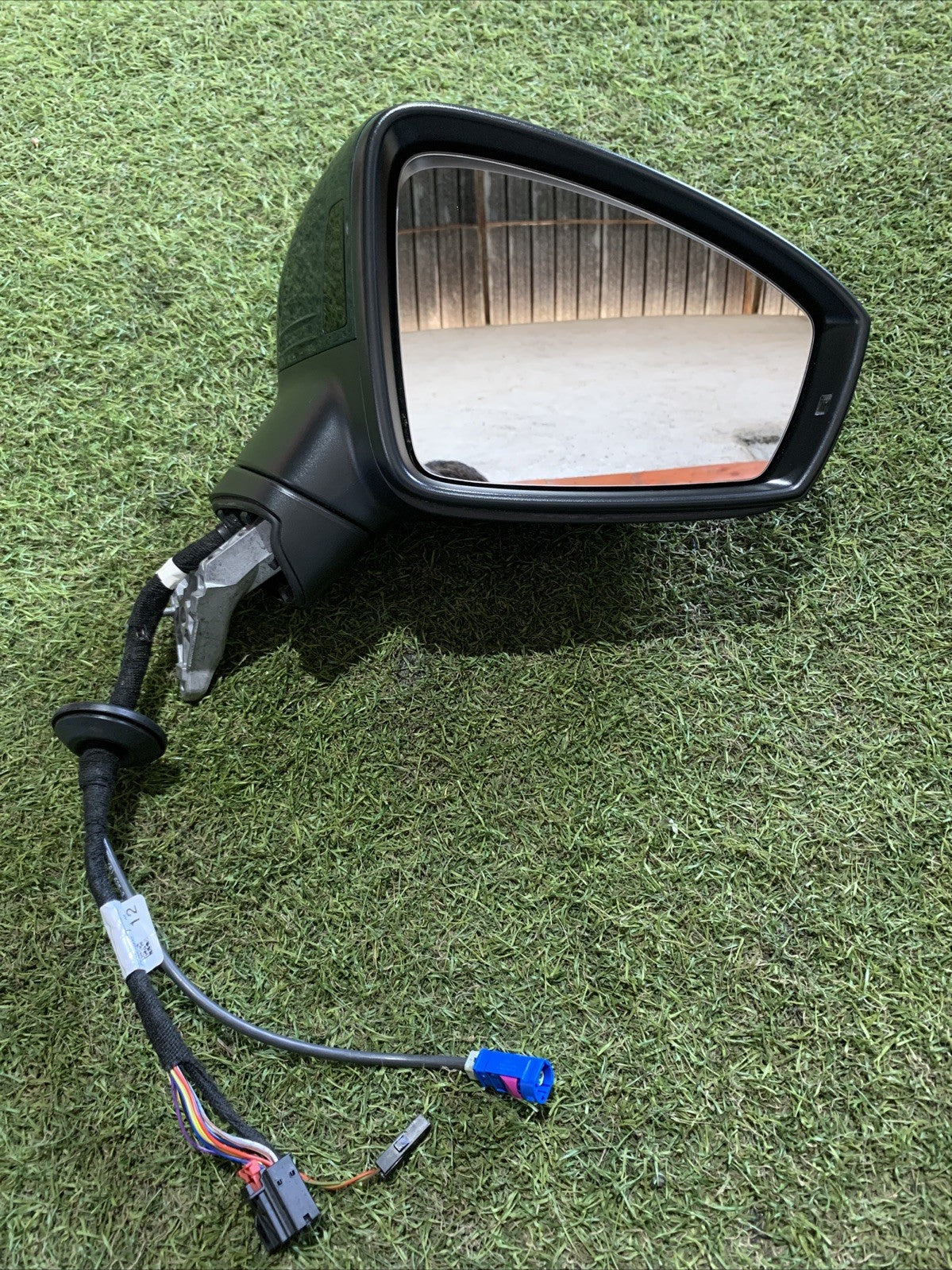 Specchietto Retrovisore Destro Volkswagen Tiguan 2023 15 Pin 5NB857502