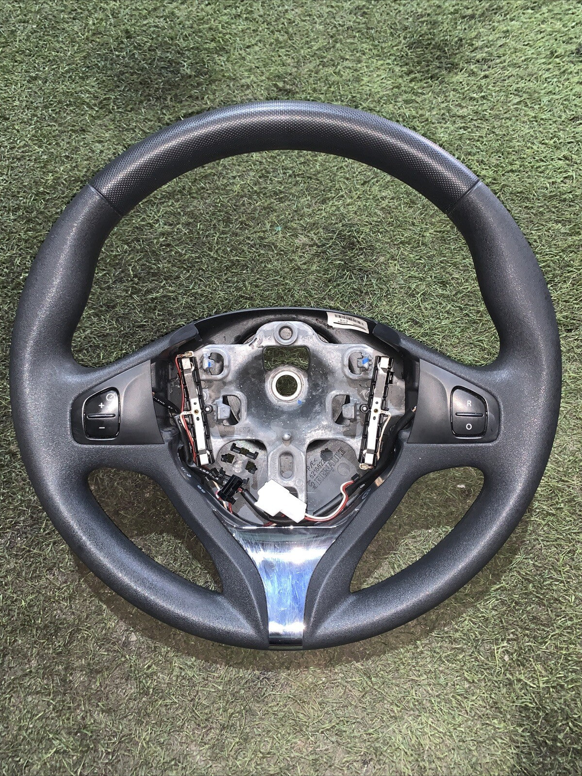 Volante Renault Captur 2013 484007342R