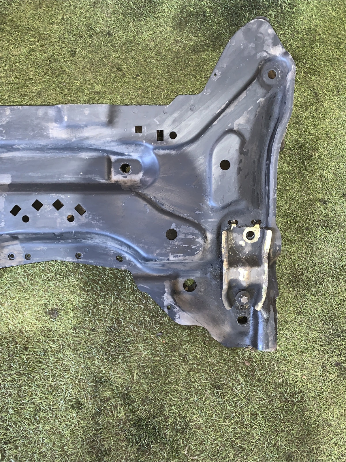 3502FH CULLA MOTORE ASSALE ANTERIORE PEUGEOT 307 1.6 DIESEL