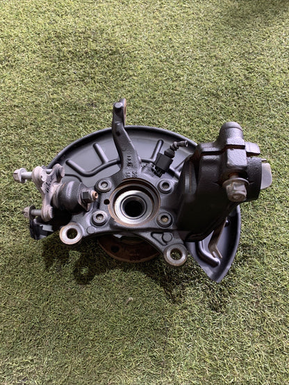 Mozzo Montante Fusello Anteriore Sinistro Audi Q3 8UB 2014-2018 2.0 Diesel