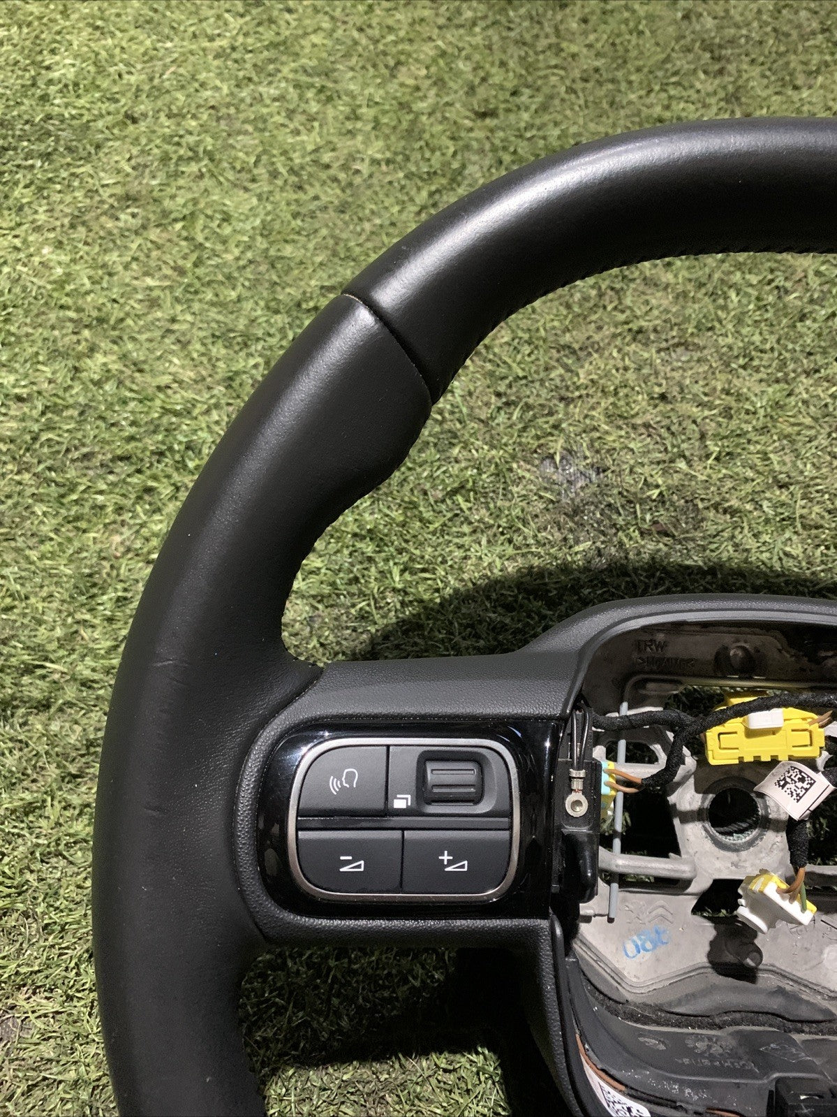 volante sterzo Citroen C5 Aircross Anno 2022 Originale Cod 98223644ZD (3)