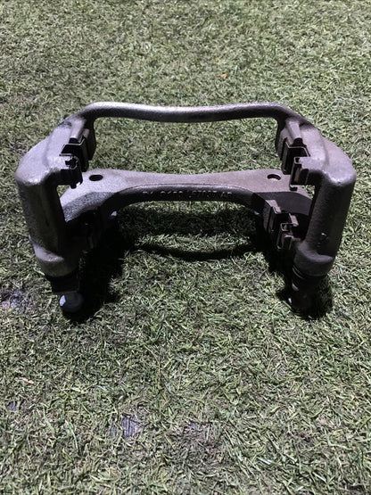 Porta Pinza Freno Anteriore Sinistra Toyota C-HR 2016-2019 1.8 Hybrid 47722F9010