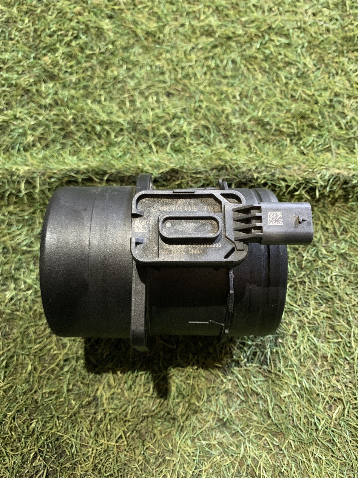 Debimetro Volkswagen T-Roc 2023 2.0 Diesel 05L906461B