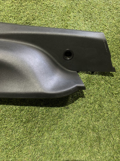 Rivestimento montante posteriore destro Fiat 500x (2016) COD:735572212 (3)