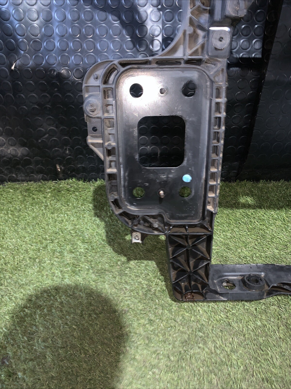 Ossatura Calandra Anteriore Fiat Grande Punto 51745276