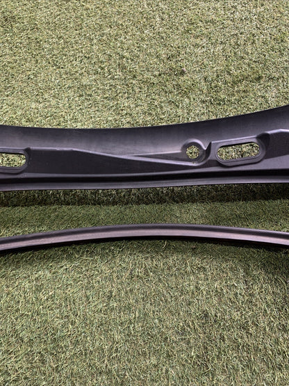 Griglia Gocciolatoio Anteriore Audi A3 8P 2008 8P1819415E