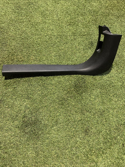 BATTITACCO ANTERIORE SINISTRO FORD FIESTA MK7 2019 – H1BB-A13209-A