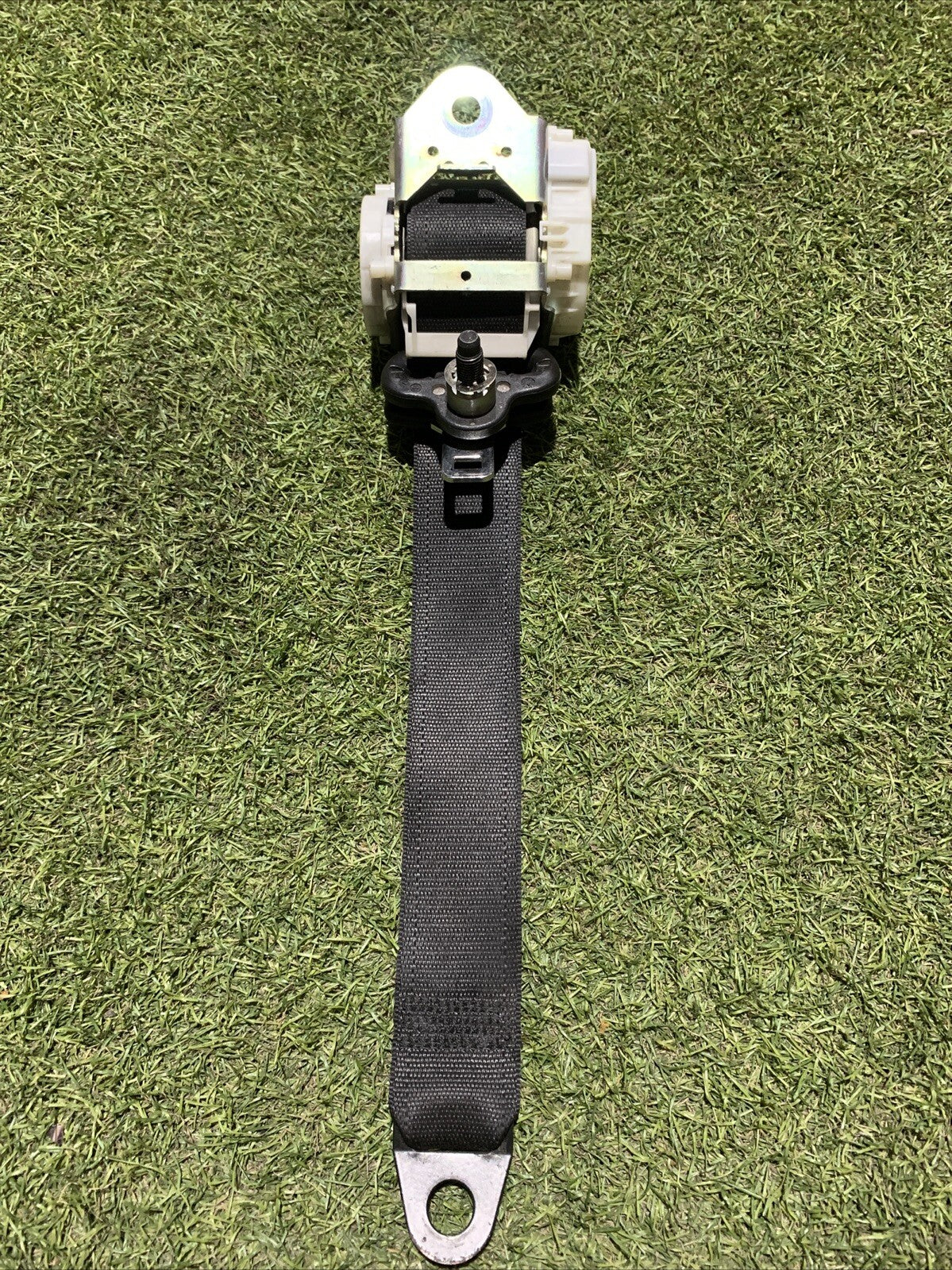 cintura di sicurezza posteriore sinistra fiat 500L anno 2014 codice 07355710690