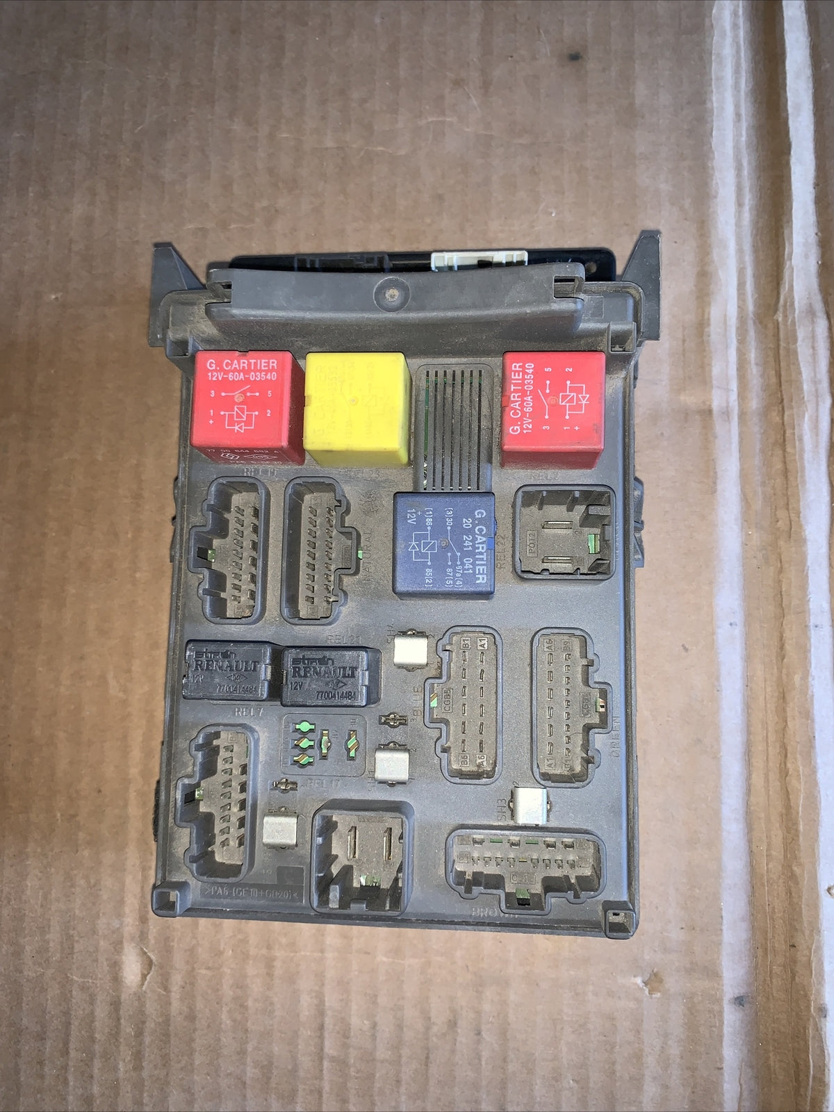 centralina body computer renault laguna 8200190284
