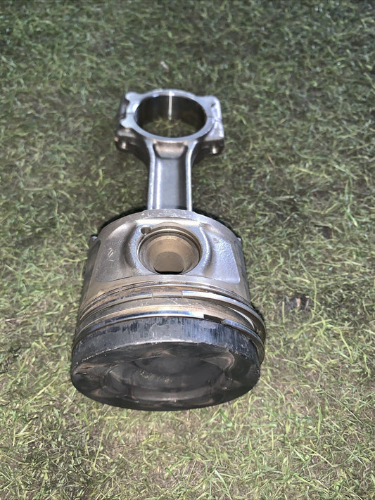 Pistone Con Biella Motore Dacia Sandero 1.5 Diesel K9KC6 7657H (2)