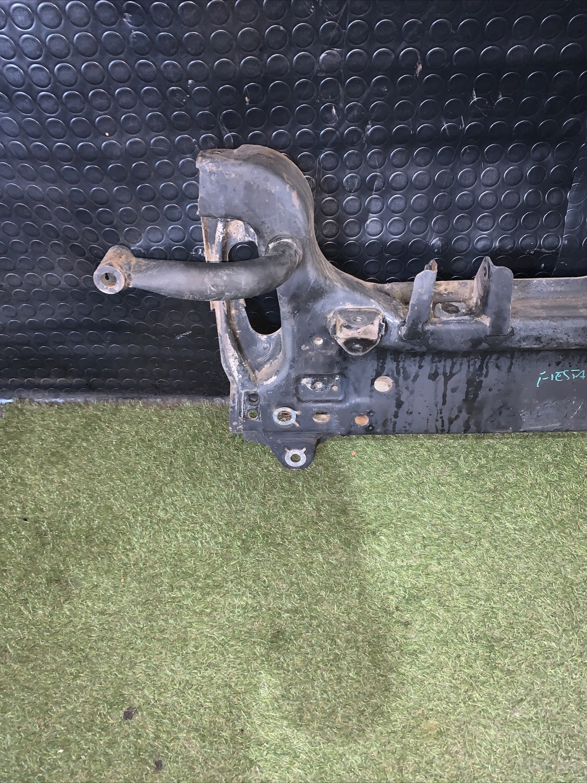 ASSALE ANTERIORE FORD FIESTA 5 (2002 - 2008) CULLA MOTORE 1.4 DIESEL - ORIG.