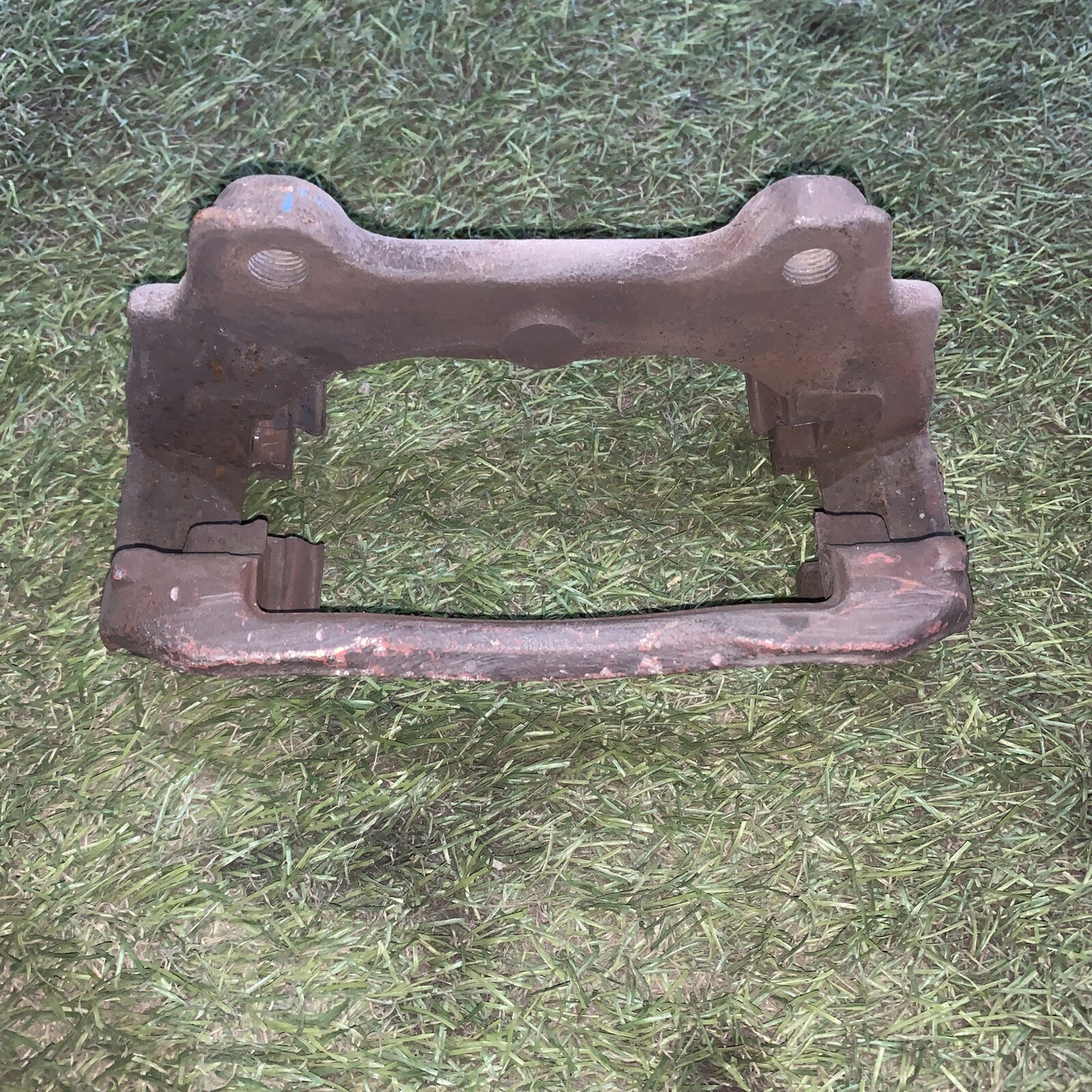 Porta pinza anteriore  dx Fiat Bravo 1.6