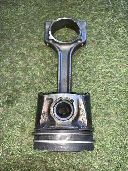 Pistone Fiat 1.3 Multijet 73502643 Panda/Punto/Idea/Astra/500/Ypsilon Euro4 (2)