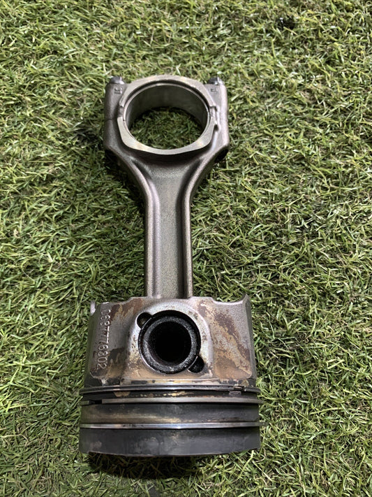 Pistone Motore Opel Astra J 1.6 Diesel 0687776302 B16DTE (3)